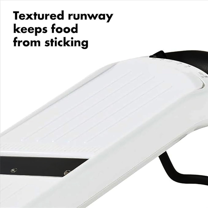 SIMPLE MANDOLINE SLICER