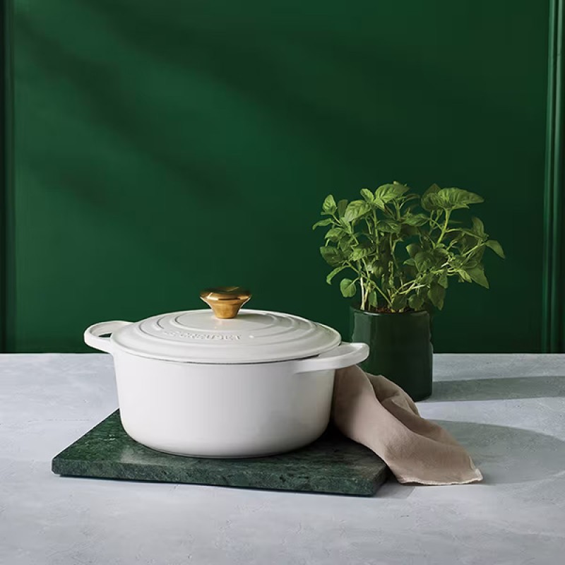 20CM SIGNATURE ENAMELLED CAST IRON ROUND CASSEROLE - WHITE