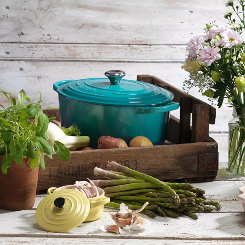 29CM SIGNATURE CAST IRON OVAL CASSEROLE - TEAL