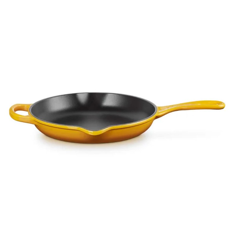 23CM SIGNATURE CAST IRON ROUND SKILLET - NECTAR