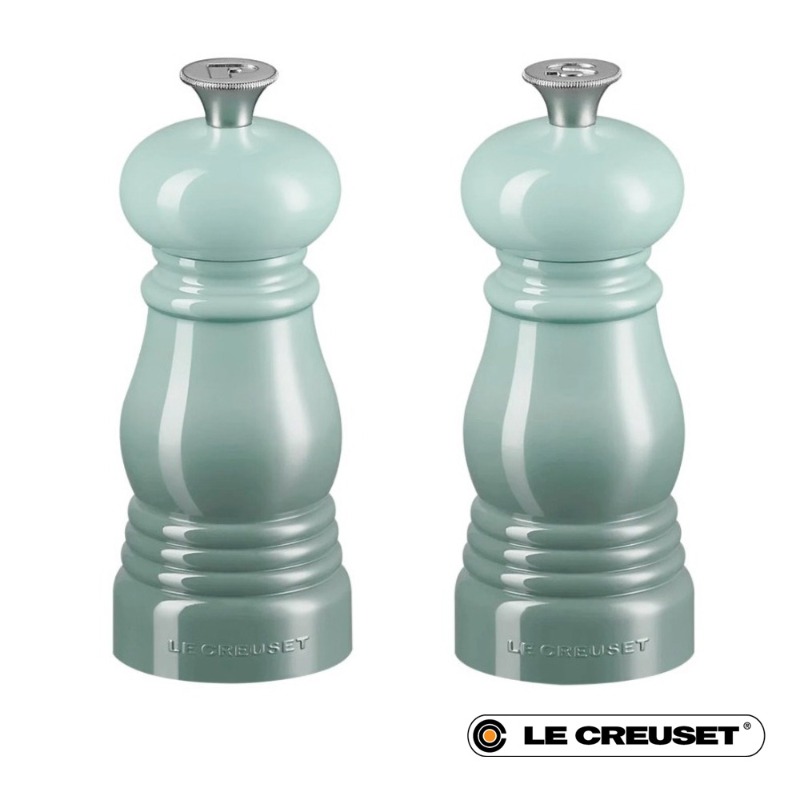 SET OF 2 CLASSIC SALT AND PEPPER MILLS - SEA SALT