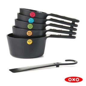 6 PC PLASTIC MEASURING CUPS