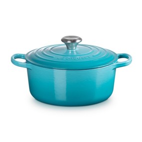 24CM SIGNATURE ENAMELLED CAST IRON ROUND CASSEROLE...